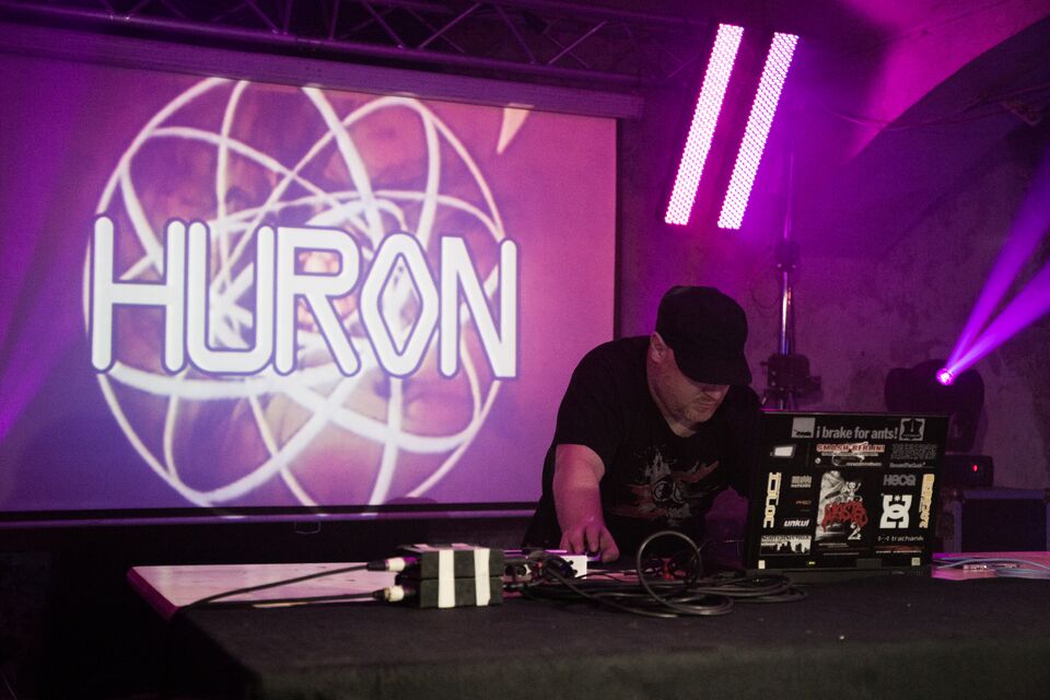 Datei:Huron 14044218036 6912db2ced o.jpg